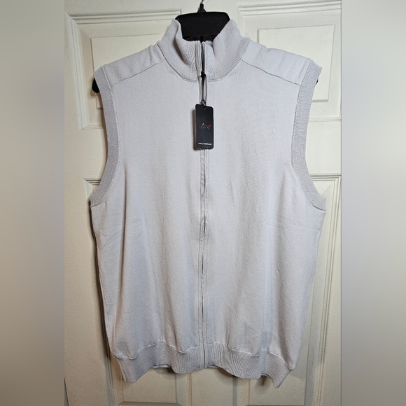 Greg Norman Collection Other - Nwt Men's greg norman sleeveless vest weather knit size small